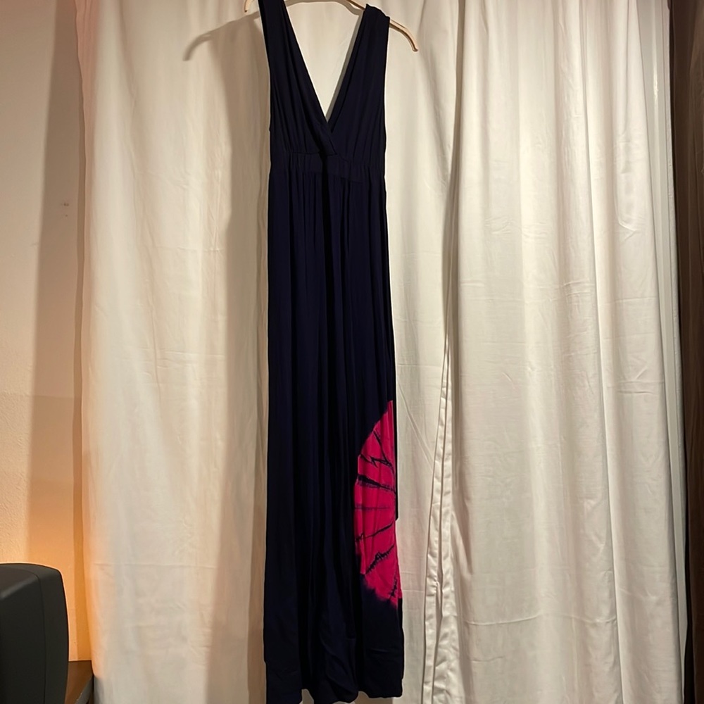 Liz Lange Maternity maxi dress